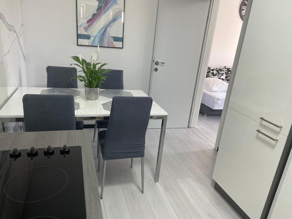 Apartments Villa Jelena 보디체 외부 사진